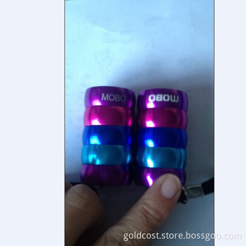 with LED Light Hot Selling Keyring Metal Keychain Key Ring (GC-K002)